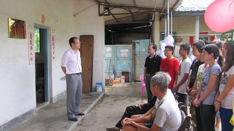 外语系党总支举行“党建工作实践基地”挂牌仪式